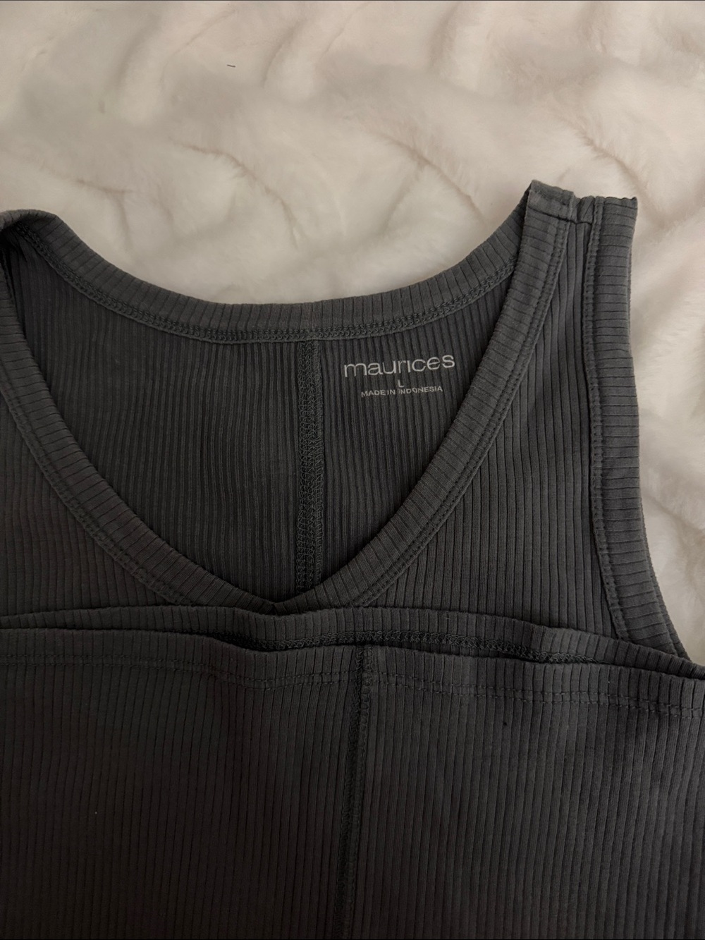 Maurices Ribbed V-Neck Tank Top - Picture 2 of 2